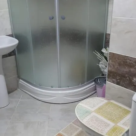 Radvan 招待所 *